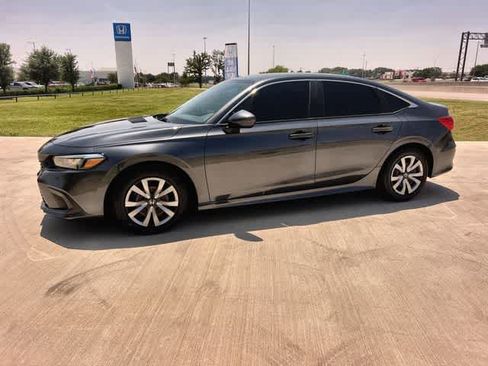 Used 2023 Honda Civic LX image 4
