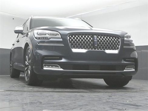 Certified 2022 Lincoln Aviator Black Label Grand Touring image 39