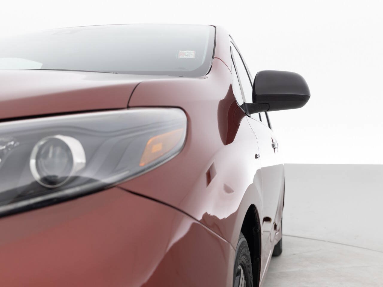 Used 2020 Toyota Sienna SE w/ Nightshade Edition AWD/4WD image 12