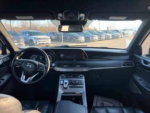 Used 2021 Hyundai Palisade Calligraphy image 24