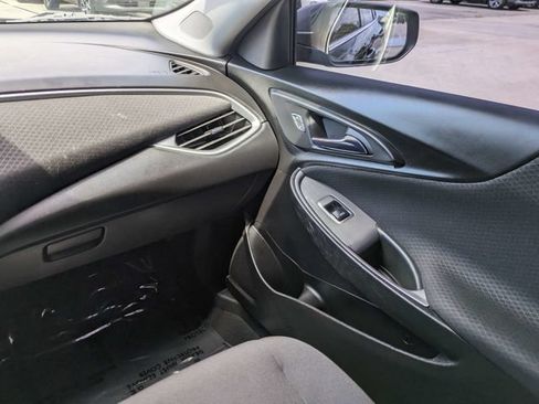 Used 2022 Chevrolet Malibu LT w/ Midnight Edition FWD image 16