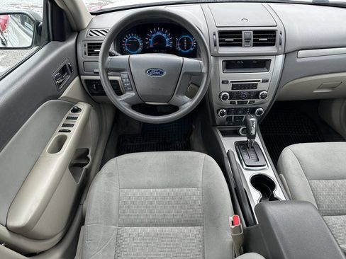Used 2012 Ford Fusion S image 25