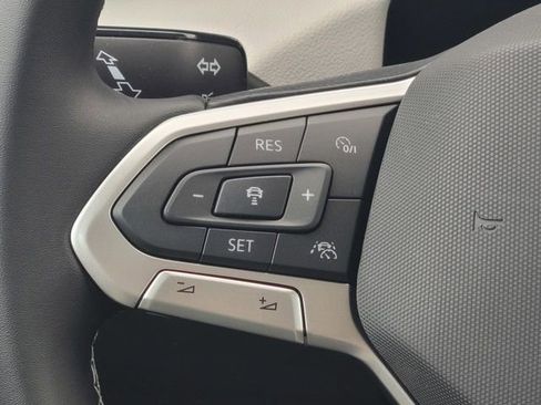 New 2025 Volkswagen Taos SEL image 26