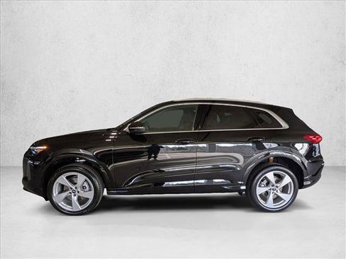 New 2025 Audi Q5 Premium Plus image 9