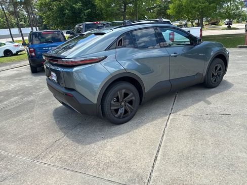 New 2026 Toyota C-HR AWD/4WD image 3