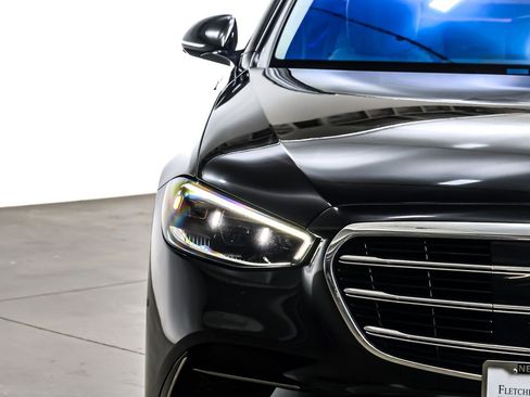 Certified 2023 Mercedes-Benz S 580 4MATIC Sedan image 16