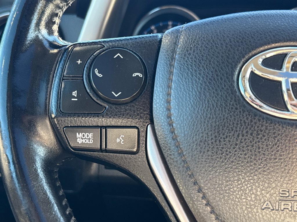 Used 2016 Toyota RAV4 XLE AWD/4WD image 20