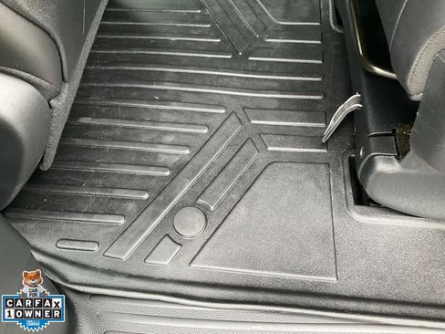 Used 2023 Chrysler Pacifica Touring-L w/ S Appearance Package FWD image 28