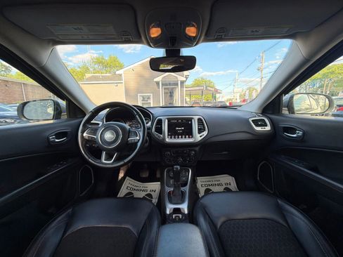 Used 2018 Jeep Compass Latitude w/ Popular Equipment Group AWD/4WD image 26