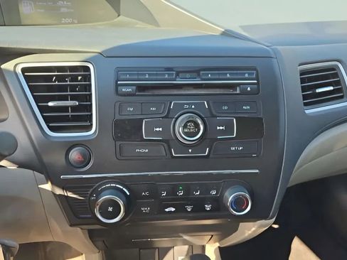 Used 2014 Honda Civic LX image 30
