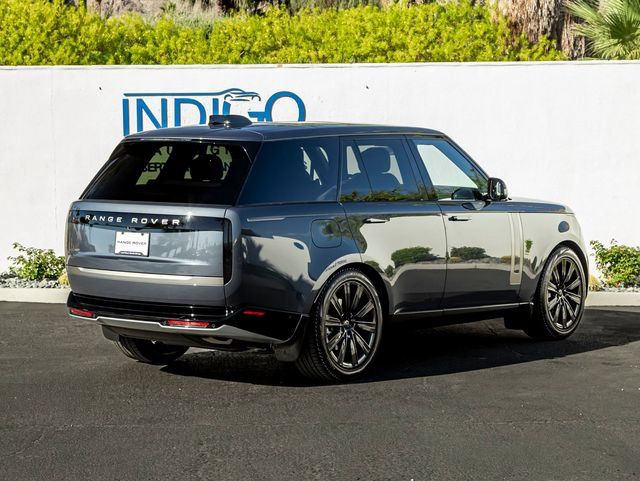 Certified 2024 Land Rover Range Rover SE AWD/4WD image 6