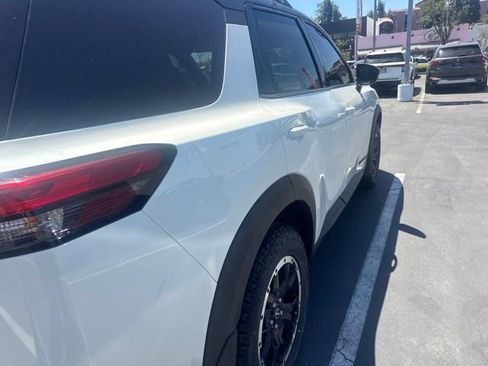 Certified 2024 Nissan Pathfinder Rock Creek AWD/4WD image 5