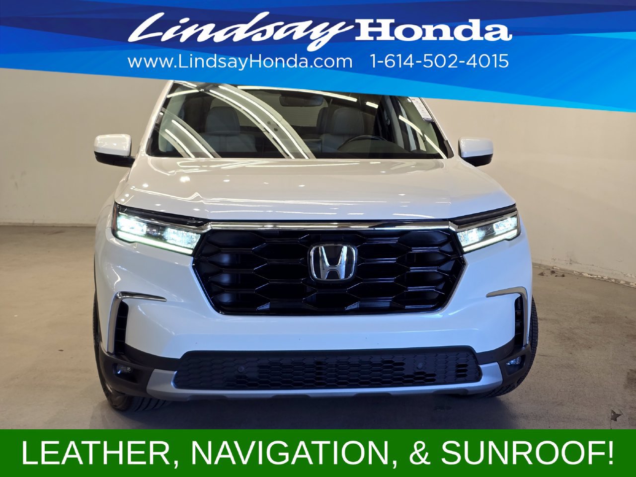 Used 2024 Honda Pilot Touring image 2