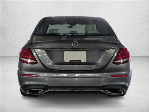 Used 2019 Mercedes-Benz E 300 image 6