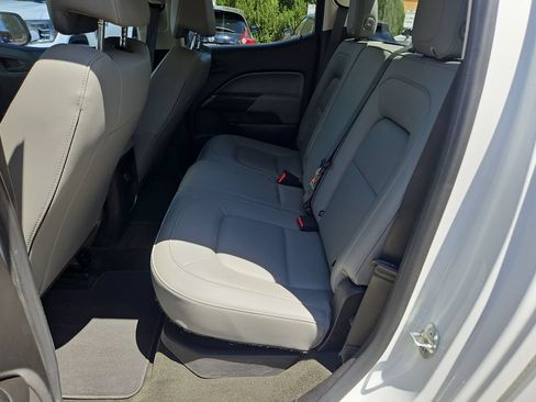 Used 2018 Chevrolet Colorado W/T w/ WT Convenience Package AWD/4WD image 22
