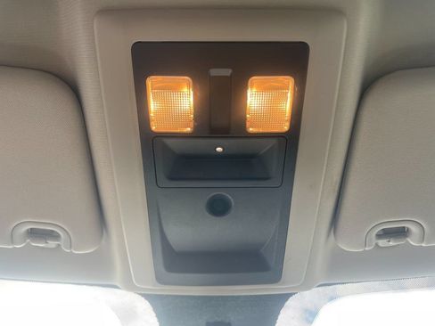 Used 2019 RAM 1500 Warlock AWD/4WD image 22