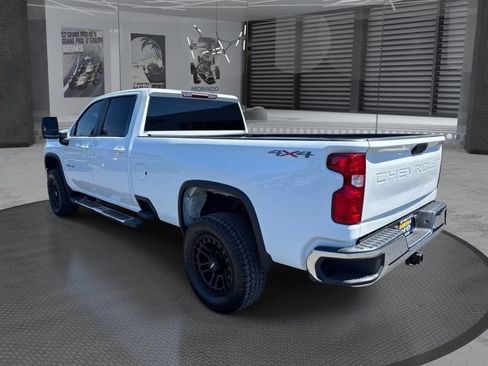 Used 2021 Chevrolet Silverado 3500 LT AWD/4WD image 7