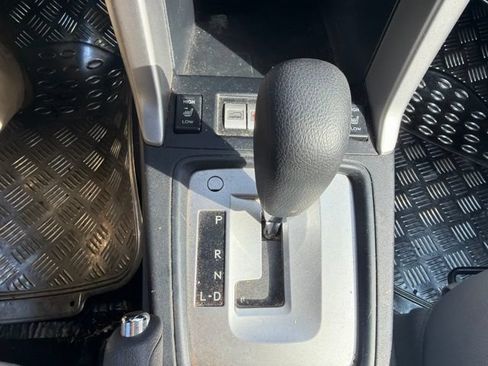 Used 2018 Subaru Forester 2.5i Premium w/ All-Weather Package AWD/4WD image 9