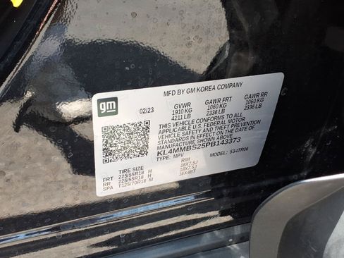 Used 2023 Buick Encore GX Preferred w/ Cold Weather Comfort Package FWD image 30