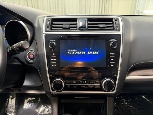 Used 2019 Subaru Outback 2.5i Limited AWD/4WD image 15