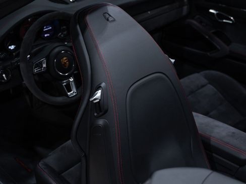 Used 2018 Porsche 911 Carrera GTS RWD image 24