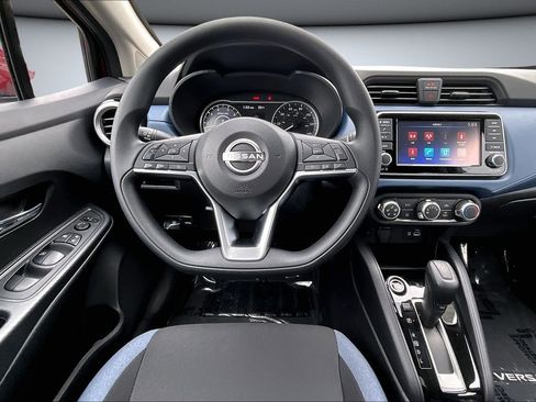 Used 2025 Nissan Versa SV w/ Trunk Package FWD image 1