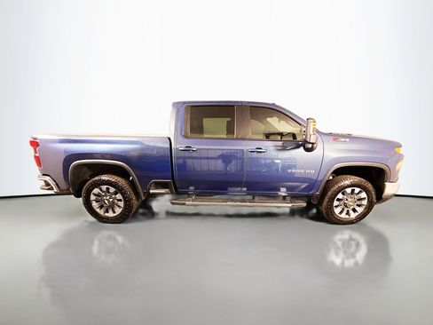 Used 2025 Chevrolet Silverado 2500 LT w/ All Star Edition image 11
