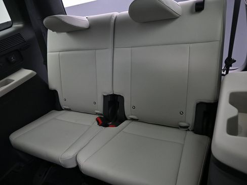 Used 2024 Hyundai Santa Fe Limited image 30