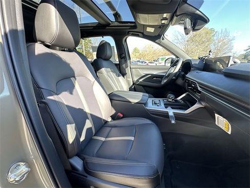 Used 2025 MAZDA CX-70 3.3 Turbo w/ Premium Plus Pkg image 27