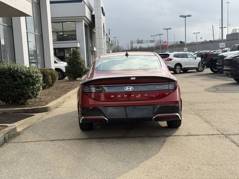 New 2026 Hyundai Sonata SEL FWD image 6