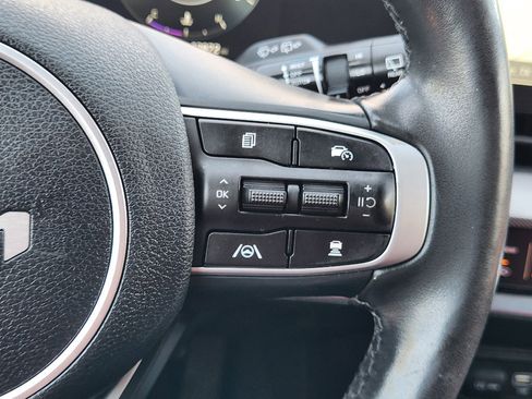 Used 2023 Kia Sportage SX image 30