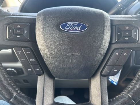 Used 2018 Ford F150 XLT w/ Equipment Group 302A Luxury image 21