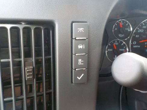 New 2026 GMC Savana 3500 Extended w/ Driver Convenience Package RWD image 25