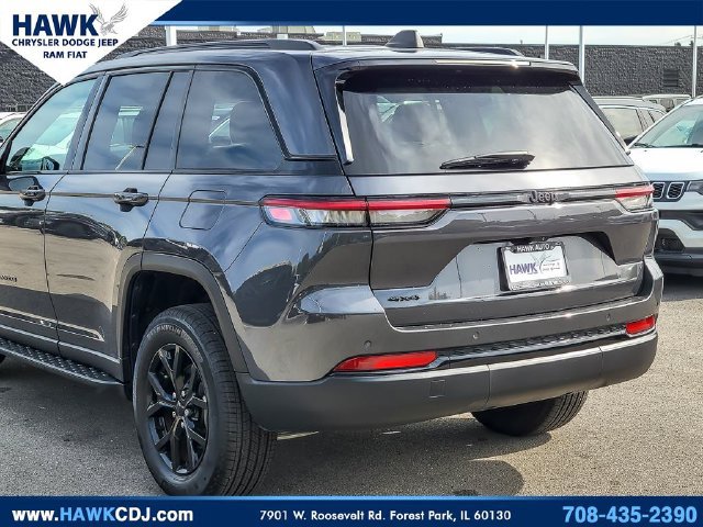 Certified 2025 Jeep Grand Cherokee Altitude AWD/4WD image 6