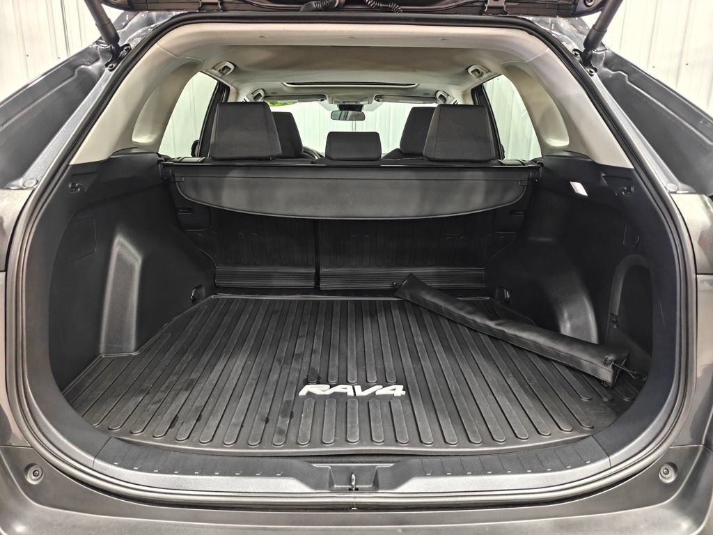 Used 2024 Toyota RAV4 XLE w/ Convenience Package AWD/4WD image 26