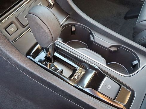 New 2026 Subaru Ascent Bronze Edition image 16