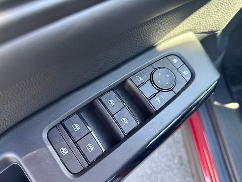 New 2026 Nissan Pathfinder SV AWD/4WD image 12