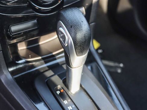 Used 2016 Ford Fiesta SE w/ Equipment Group 201A image 18