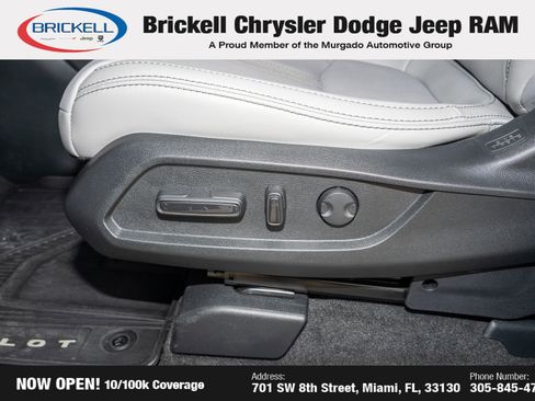 Used 2025 Honda Pilot EX-L image 29