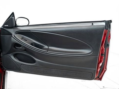 Used 2003 Ford Mustang Cobra image 27