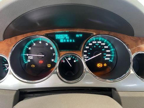 Used 2008 Buick Enclave CXL AWD/4WD image 17