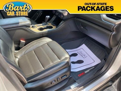 Used 2019 GMC Acadia Denali w/ Technology Package AWD/4WD image 19