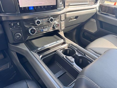 New 2026 Ford F350 Lariat image 38