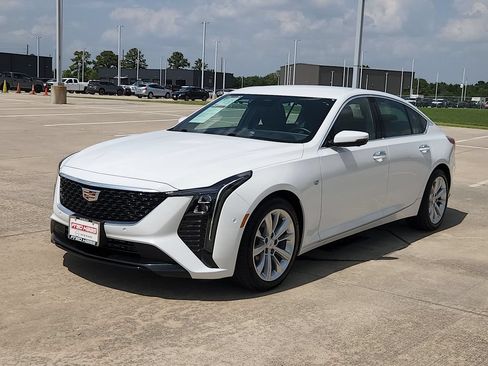 Used 2026 Cadillac CT5 Premium Luxury RWD image 9