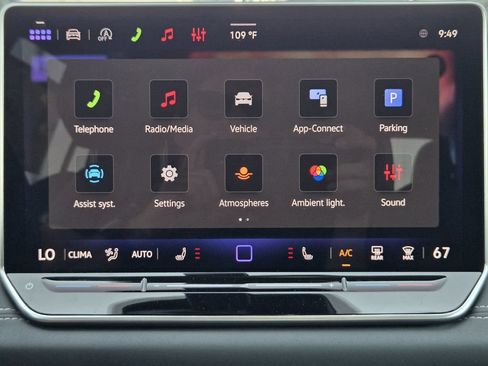 New 2026 Volkswagen Tiguan SE R-Line FWD image 16