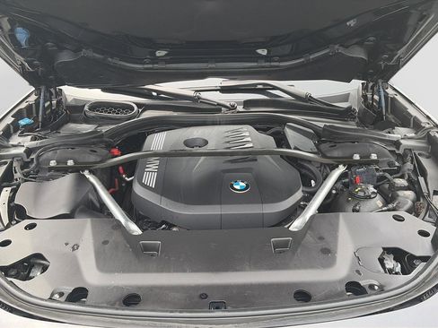 Used 2023 BMW 740i RWD image 18