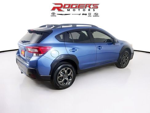 Used 2022 Subaru Crosstrek 2.5i Sport w/ Moonroof Package image 8