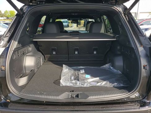 New 2026 Subaru Forester Touring AWD/4WD image 10