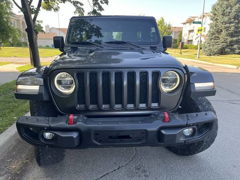 Used 2018 Jeep Wrangler Unlimited Rubicon image 2
