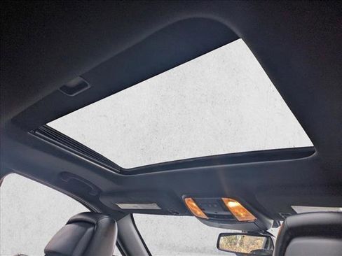 Used 2016 Jeep Grand Cherokee Limited image 19